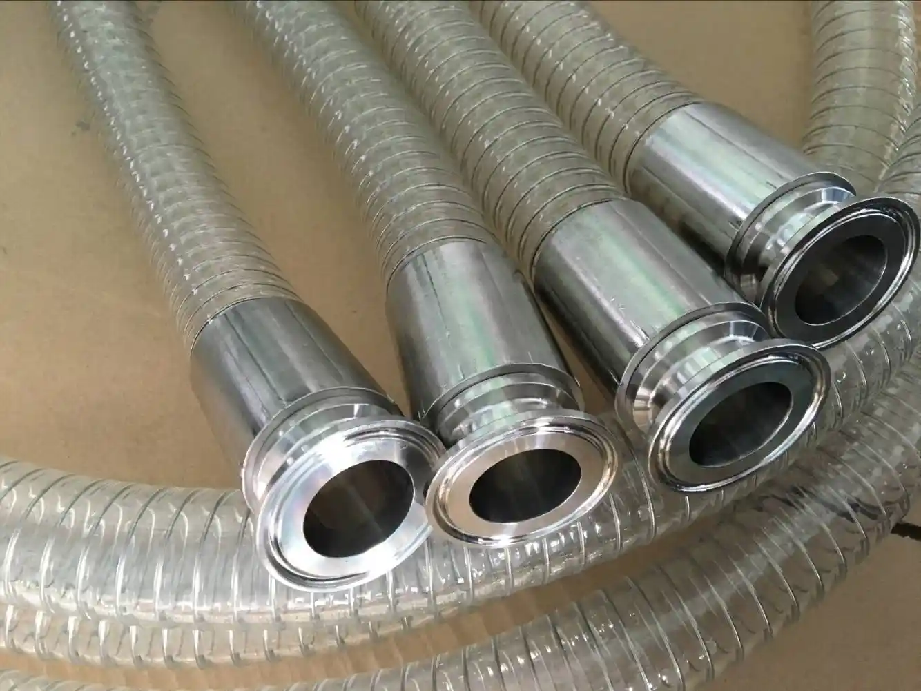 食品级PVC工业软管采购指南：以安全与合规为核心决策缩略图