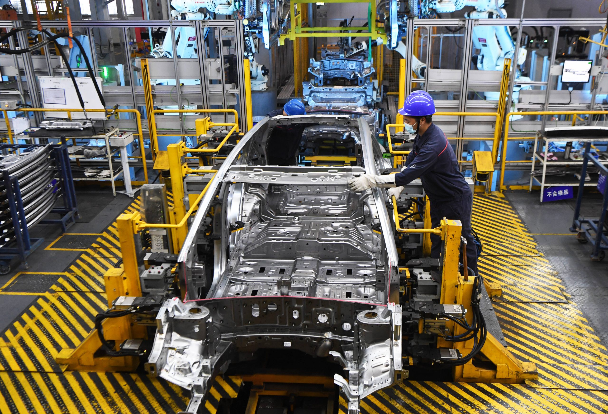 汽车制造与测试行业：耐高温通风管轻量化、柔软、密封应重点关注插图