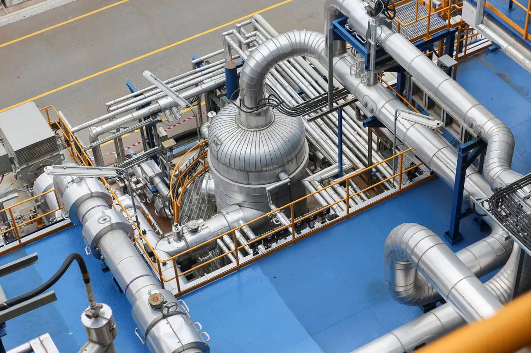 石化反应釜加热/管线吹扫专用软管选型，杜绝爆管漏汽插图1